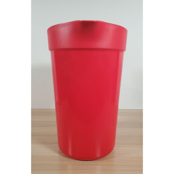 Tupperware Classic Pitcher Red with Infuser Insert One Gallon / 3.8 L - Picture 3 of 7